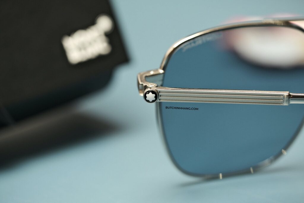 Mẫu kính mát với màu xanh sang trọng - Montblanc Pilot Sunglasses Silver - mau kinh mat voi mau xanh sang trong montblanc pilot sunglasses silver
