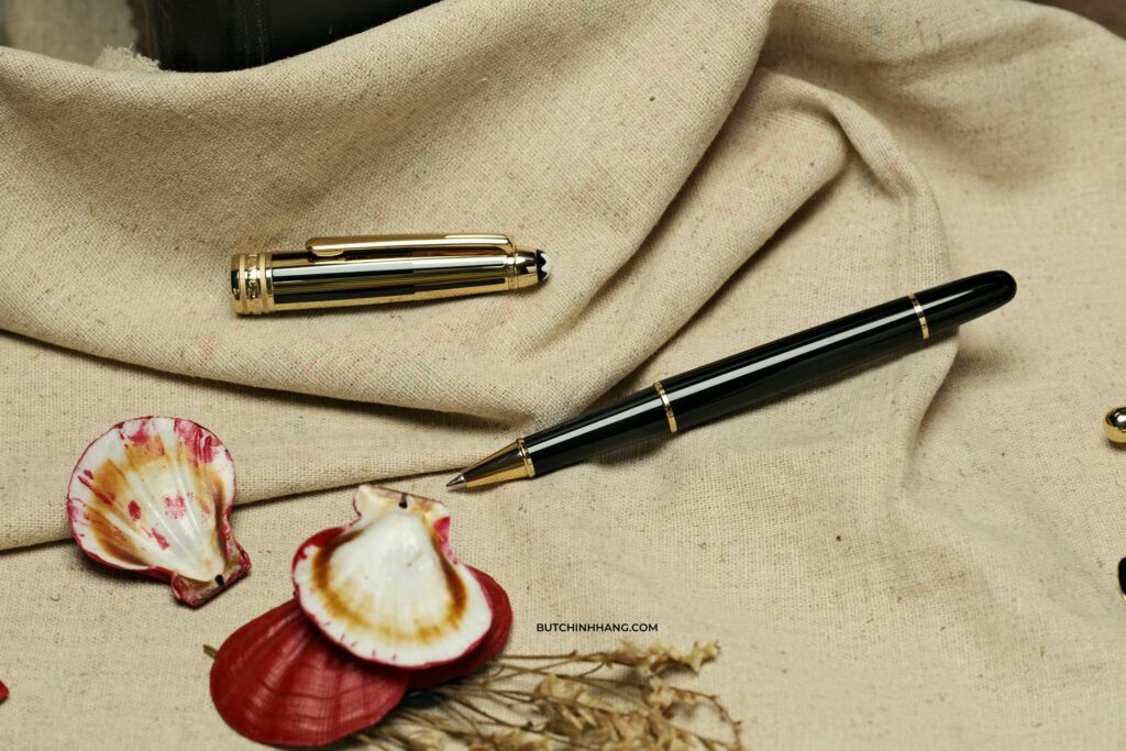 Những mẫu bút bi nước Montblanc hiện đang có mặt tại cửa hàng Bút Chính Hãng - nhung mau but bi nuoc montblanc hien dang co mat tai cua hang but chinh hang 6
