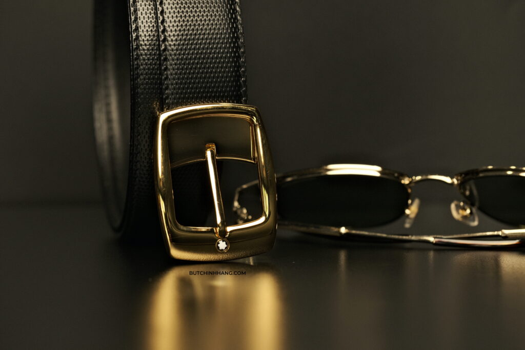 Sự kết hợp đặc biệt giữa mẫu thắt lưng Belt GP-Buckle và chiếc kính mát Montblanc Retro Sunglasses Matte Gold/Havana DSCF0061