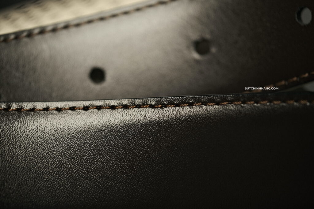 Montblanc  Reversible Chrome Tanned Leather Belt - Mẫu thắt lưng với sơn mài quý làm điểm nhấn DSCF9707