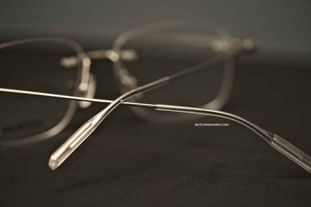 Mẫu gọng kính với vẻ ngoài hiện đại và cuốn hút - Montblanc Rimless Silver Eyeglasses 00750 DSCF9817