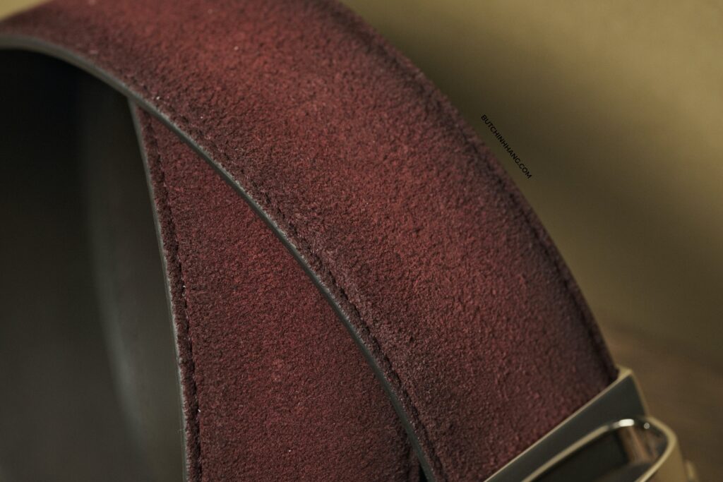 Màu đỏ rượu vang trên mẫu thắt lưng Montblanc Belt Casual Line DSCF9922