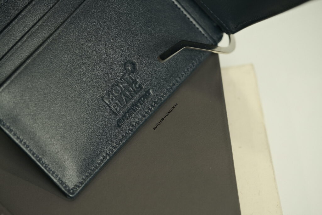 Chiếc ví kẹp tiền Montblanc Meisterstuck 6 CC Leather Wallet đầy đổi mới DSCF9994