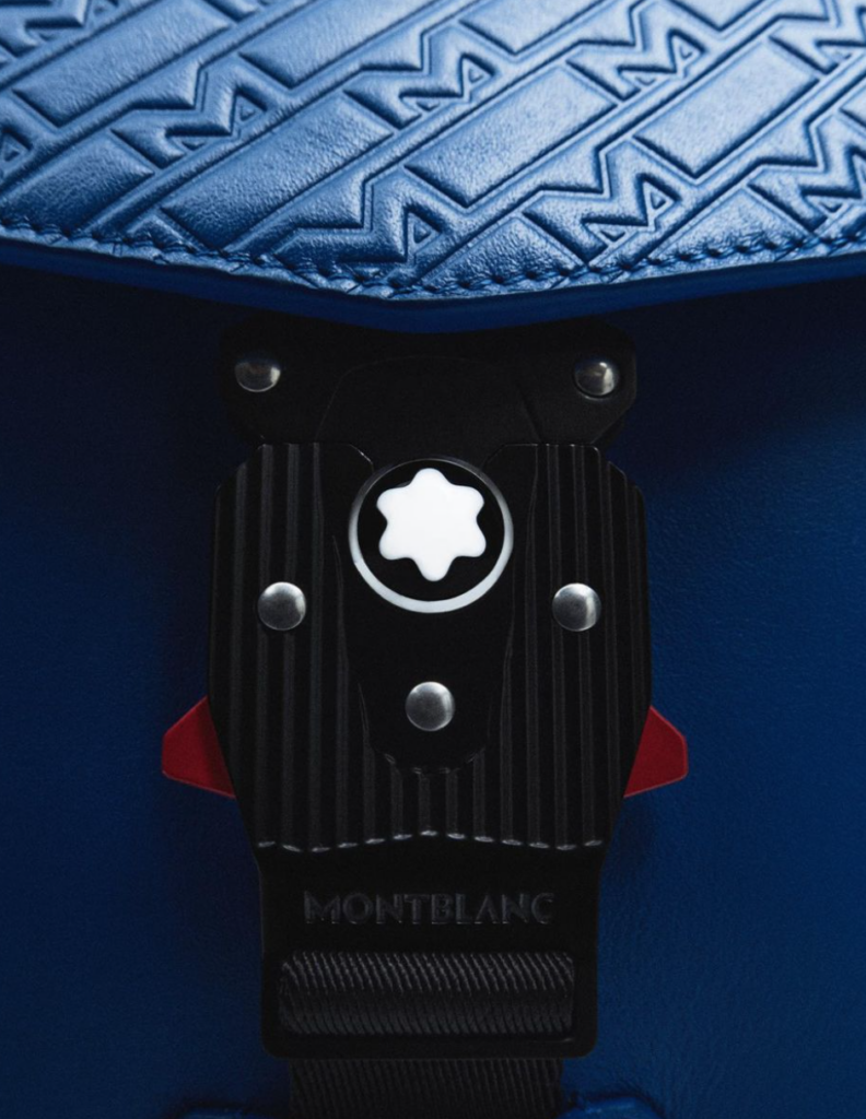 Chiếc ba lô màu xanh thuộc bộ sưu tập Montblanc M_Gram đầy táo bạo Screen Shot 2023 02 13 at 10.33.16