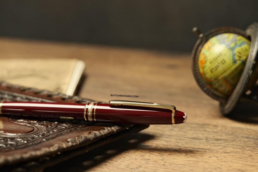 Montblanc pencil and pen model Montblanc Meisterstuck Burgundy Classique - but only montblanc and color but montblanc meisterstuck burgundy classique 1
