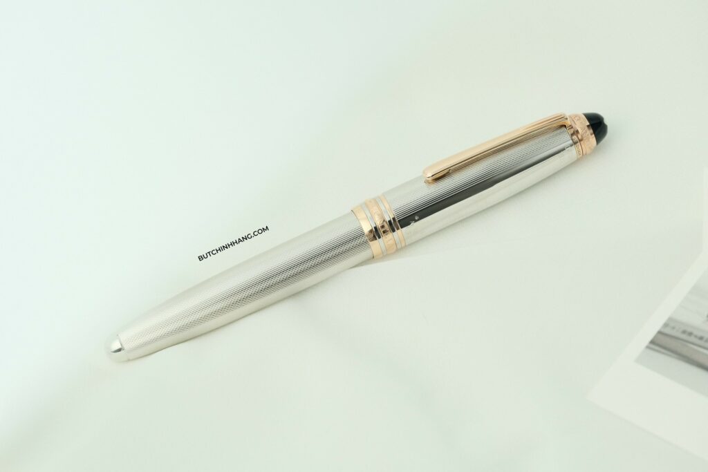 The 75th anniversary of the Meisterstuck pen line with the Montblanc Meisterstuck Solitaire Legrand Limited Anniversary Edition 1924 pen model - the 75th anniversary of the Meisterstuck pen line with the Montblanc Meisterstuck Solitaire Legrand Limited Anniversary Edition 1928 pen model