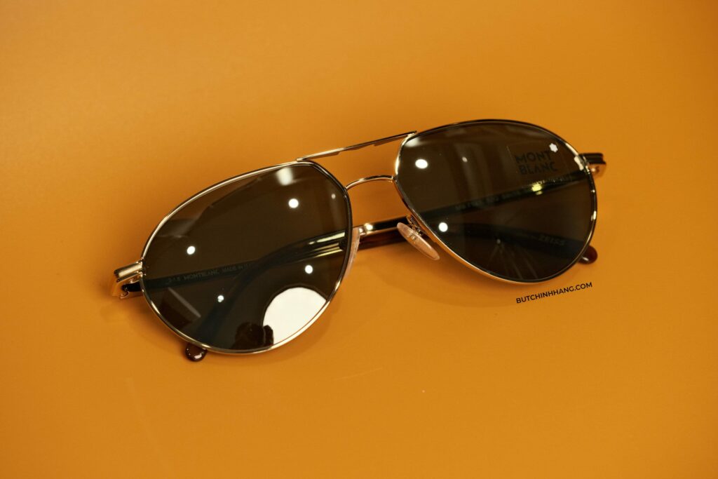 Montblanc Aviator Sunglasses MB714S 32Q Gold/Havana mẫu kính mát dành cho người sành điệu - kinh mat montblanc aviator sunglasses mb714s 32q goldhavana 59mm