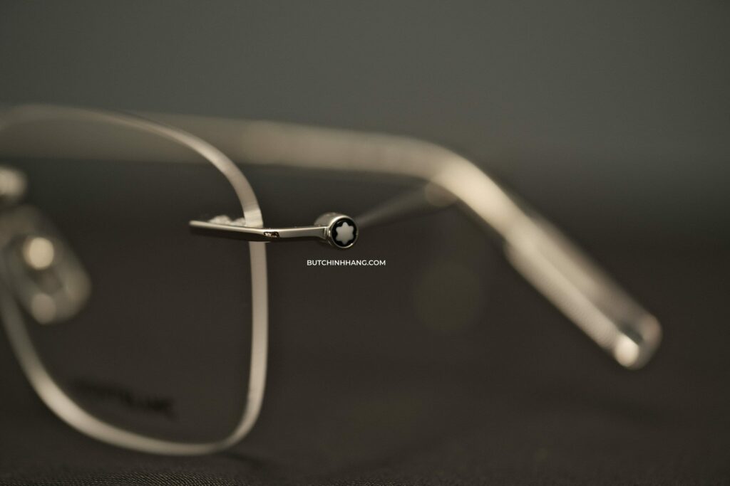Mẫu gọng kính với vẻ ngoài hiện đại và cuốn hút - Montblanc Rimless Silver Eyeglasses 00750 - mau gong kinh voi ve ngoai hien dai va cuon hut montblanc rimless silver eyeglasses 00750