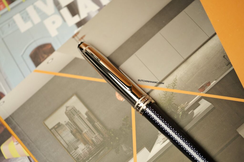 Sản phẩm được đánh giá cao bao những người yêu thích Montblanc - Bút bi xoay Montblanc Meisterstuck Solitaire Doué Blue Hour Classique - san pham duoc danh gia cao bao nhung nguoi yeu thich montblanc but bi xoay montblanc meisterstuck solitaire doue blue hour classique
