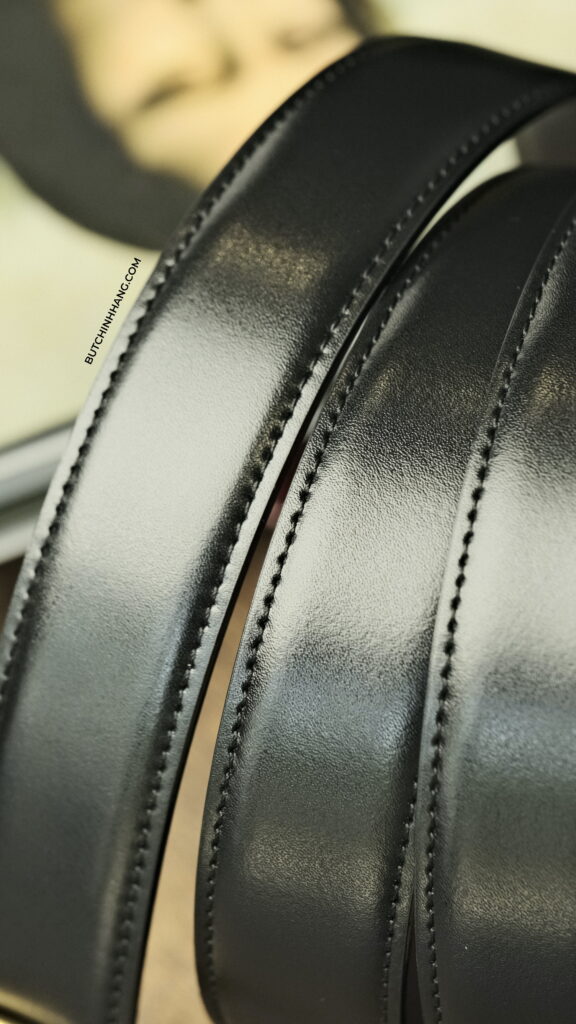 Thắt lưng Montblanc Belt GP-Buckle - Phiên bả thắt lưng với thiết kế hiện đại cùng màu vàng gold sang trọng - DSF1596