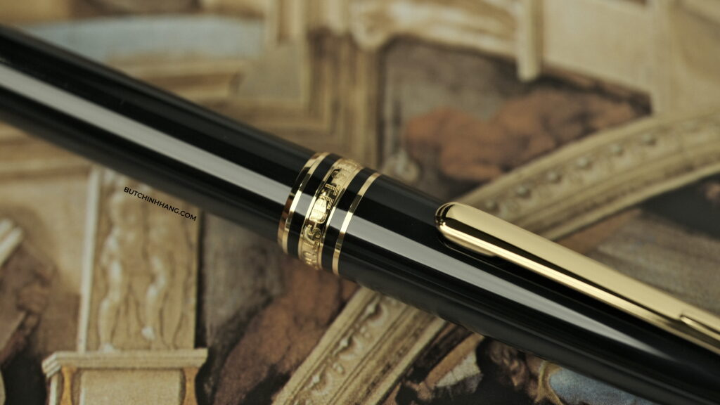Bút Montblanc Meisterstuck Classique Gold Plated Rollerball Pen 12890 - DSF1859