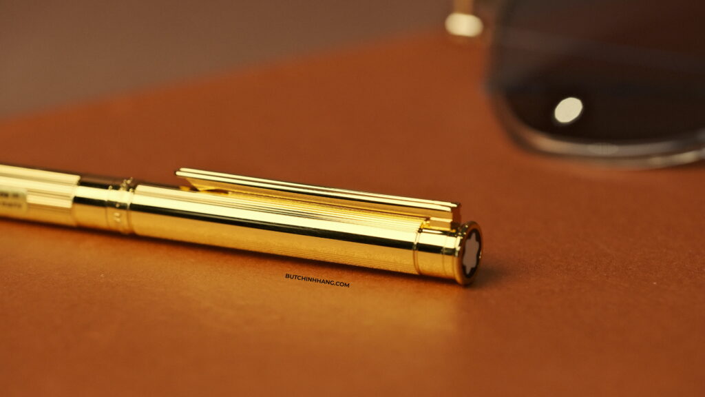 Báu vật trong những phiên bản bút cổ - Bút Montblanc Noblesse Gold plated Ballpoint Pen DSF2190