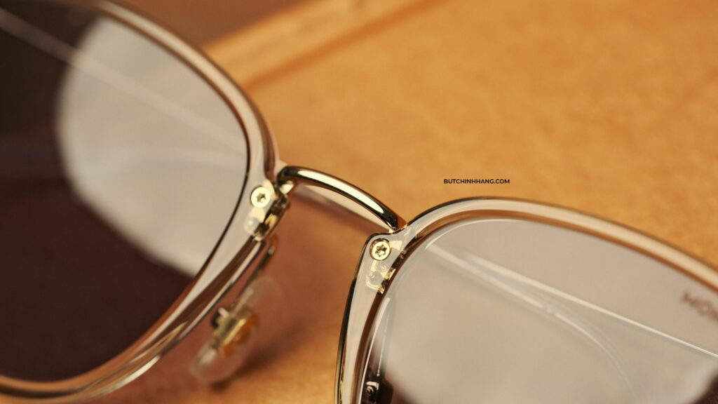Mẫu kính mát Montblanc Unisex Gold/Grey Sunglasses MB0157SA gọn nhẹ và tinh tế - DSF2196