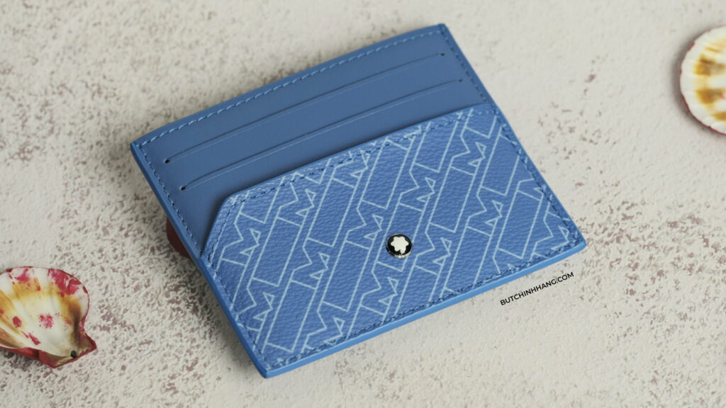 Ấn tượng bởi màu xanh đến từ bút Montblanc Starwalker Cool Blue và ví namecard Leather Goods Montblanc M_Gram 4810 Pocket 6cc Light Blue - an tuong boi mau xanh den tu but montblanc starwalker cool blue va vi namecard leather goods montblanc m gram 4810 pocket 6cc light blue 2
