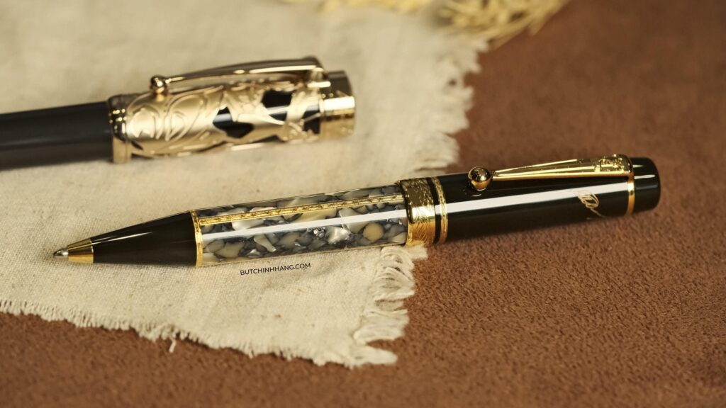 Bộ sưu tập Writers Edition: Vinh danh những nhà văn thế kỷ - bo suu tap writers edition vinh danh nhung nha van the ky 1