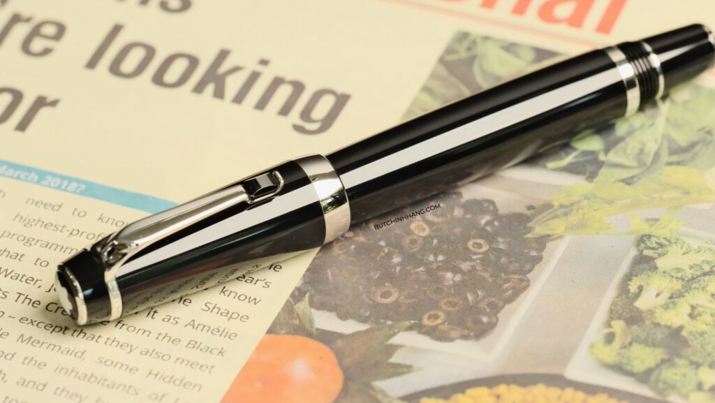 Thể hiện phong cách của bạn với bộ đôi độc đáo: Thắt lưng 107664 và bút Montblanc Boheme Noir - the hien phong cach cua ban voi bo doi doc dao that lung 107664 va but montblanc boheme noir