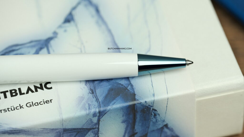 Mẫu bút Classique mới nhất thuộc Bộ sưu tập Montblanc Meisterstück Glacier với phiên bản màu trắng tuyệt đẹp DSCF2657