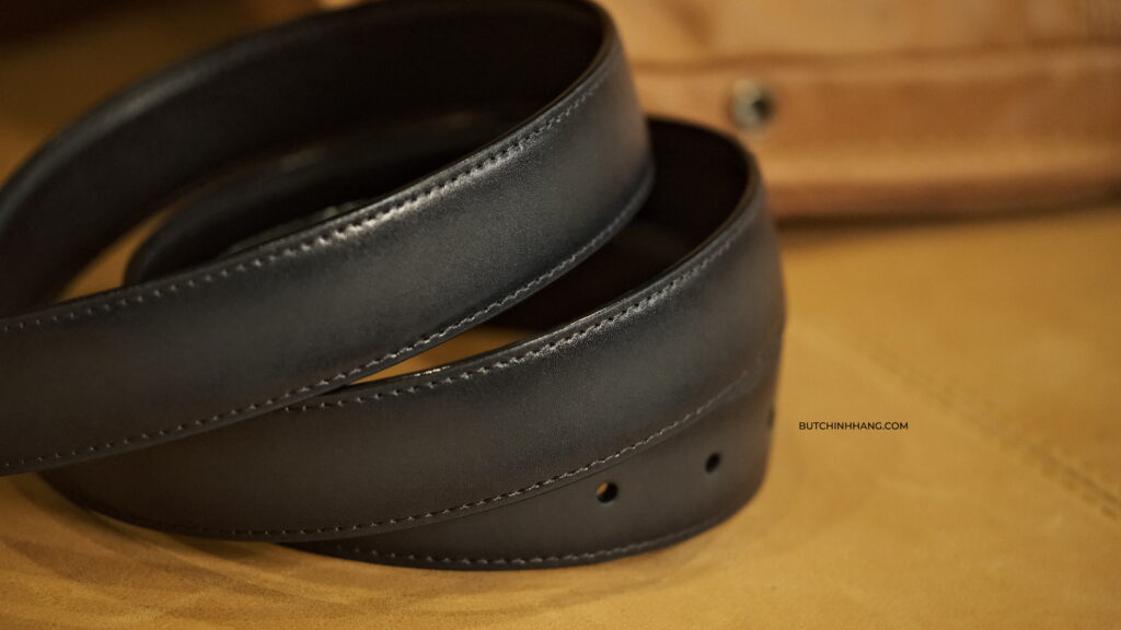 Thắt lưng Montblanc Men’s Reversible Business Leather Belt 123900 - Sự kết hợp hoàn hảo giữa chất lượng và phong cách DSCF2968