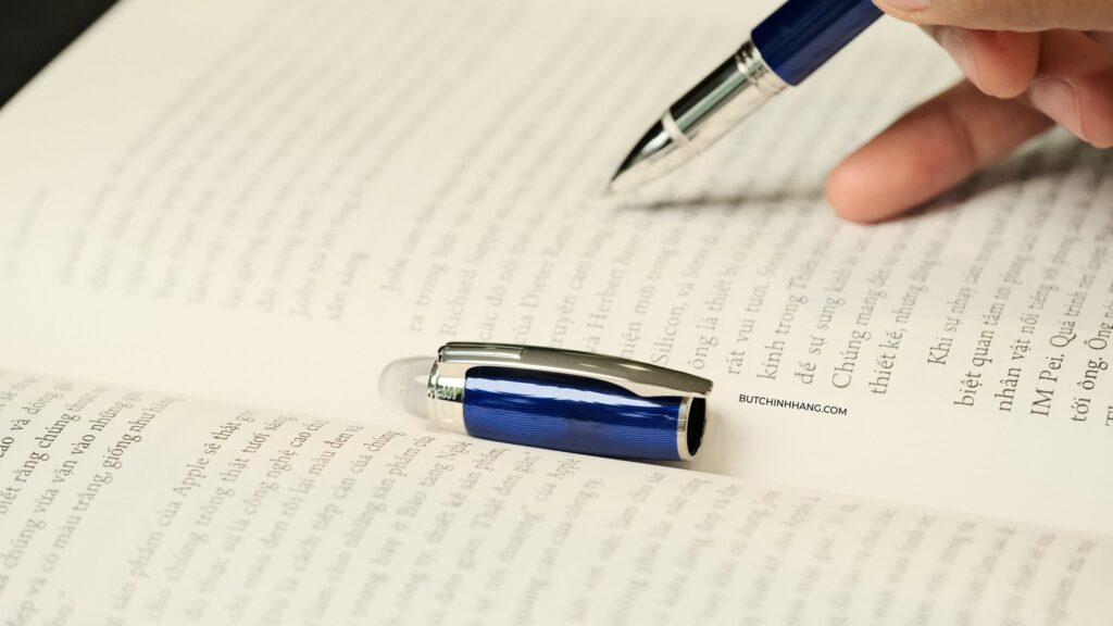 Khám phá thế giới StarWalker lịch lãm và sáng tạo cùng Montblanc Starwalker Cool Blue Rollerball Pen - kham pha the gioi starwalker lich lam va sang tao cung montblanc starwalker cool blue rollerball pen