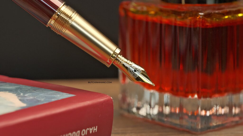 Mẫu bút máy “Hoàng Tử Bé” Montblanc Meisterstuck Le Petit Prince & Planet Doue - mau but may hoang tu be montblanc meisterstuck le petit prince amp planet doue 1