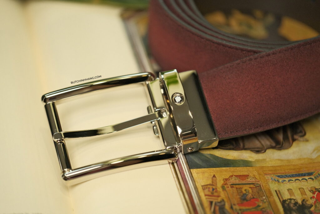 Hai phiên bản thắt lưng Sfumato Suede 3,5cm - Thắt lưng Belt Casual Line Rounded Horseshoe Blue và Thắt lưng Belt Casual Line Rect Burgundy DSCF3949