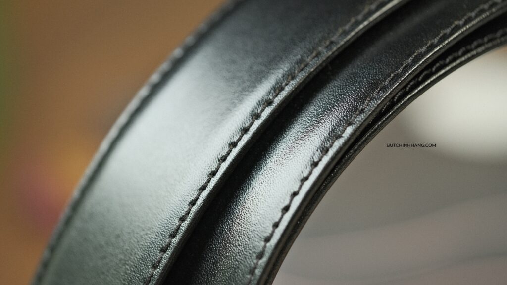 Thắt lưng Montblanc Casual Curved Horseshoe Reversibe Belt 114412 - Một trong những chiếc thắt lưng truyền thống mà ai cũng yêu thích DSCF4143