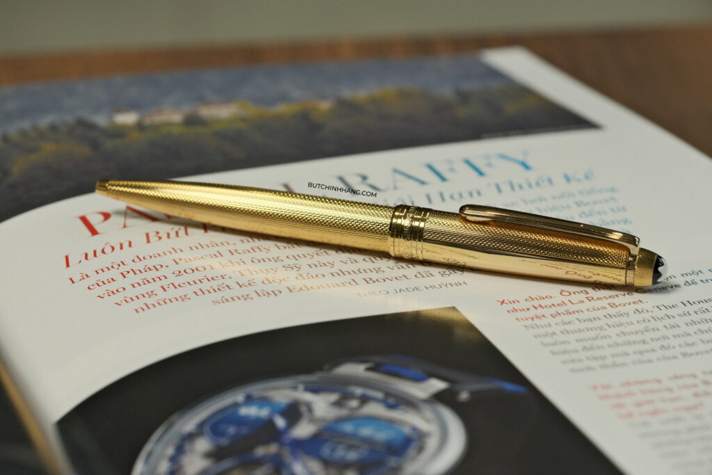 Mẫu bút cực kỳ hiếm gặp ở thời điểm hiện tại - Bút Montblanc Meisterstuck Solitaire Barley Corn Gold Plated BallPoint Pen 1644 DSCF4505