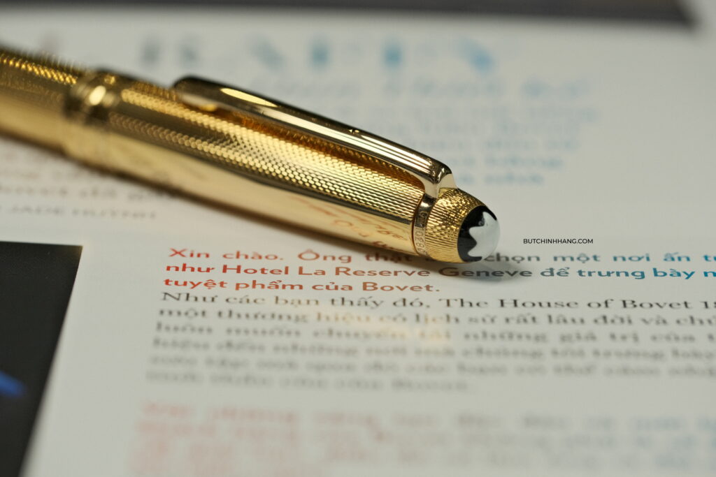 Mẫu bút cực kỳ hiếm gặp ở thời điểm hiện tại - Bút Montblanc Meisterstuck Solitaire Barley Corn Gold Plated BallPoint Pen 1644 DSCF4506