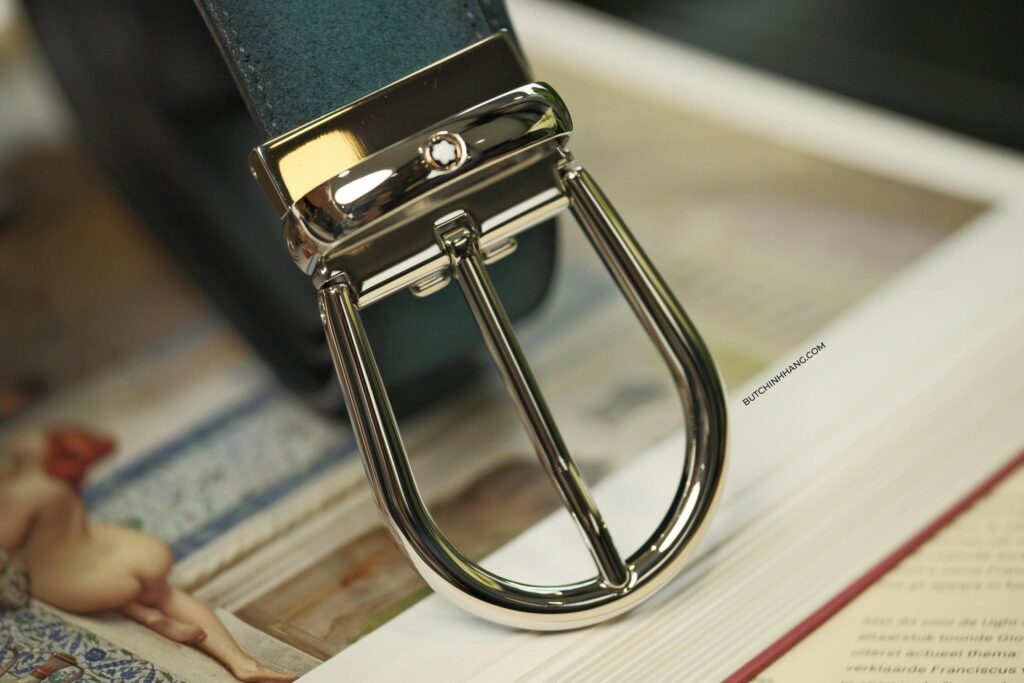 Hai phiên bản thắt lưng Sfumato Suede 3,5cm - Thắt lưng Belt Casual Line Rounded Horseshoe Blue và Thắt lưng Belt Casual Line Rect Burgundy - hai phien ban that lung sfumato suede 35cm that lung belt casual line rounded horseshoe blue va that lung belt casual line rect burgundy 1