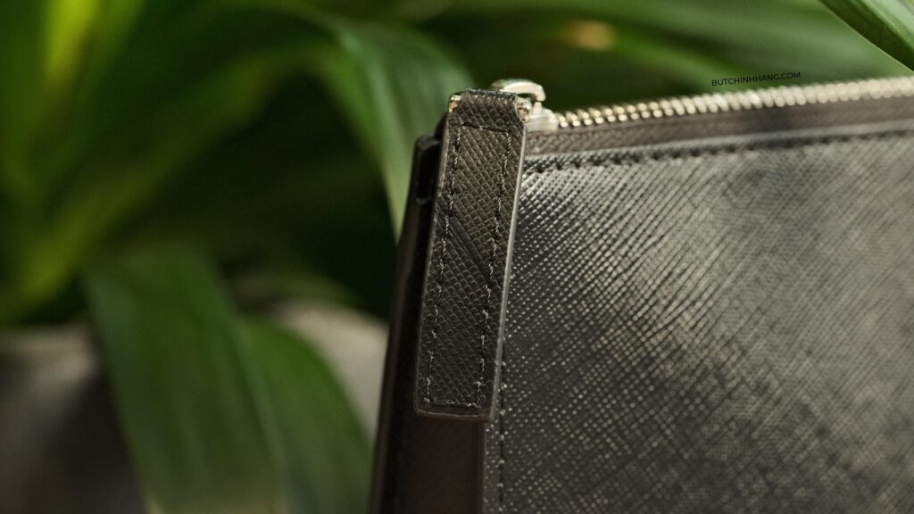 Ví cầm tay Montblanc Sartorial Black Clutch Pochette 126054 - vi cam tay montblanc sartorial black clutch pochette chiec clutch cao cap danh cho nhung quy ong cong so 2