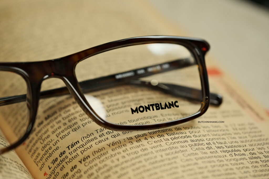 Montblanc Rectangular Eyeglasses MB0086O - Phiên bản gọng kính nhựa Montblanc cao cấp - DSCF4926