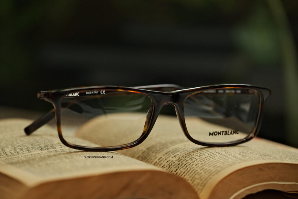 Montblanc Rectangular Eyeglasses MB0086O - Phiên bản gọng kính nhựa Montblanc cao cấp - DSCF4928