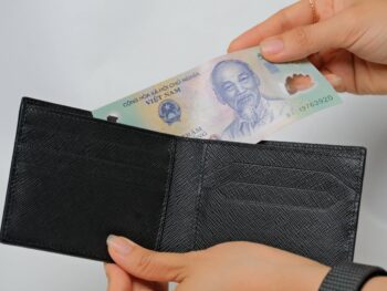 Ví Montblanc Sartorial wallet 6cc - Luxury Credit Card 130315 - vi montblanc sartorial wallet 6cc luxury credit card 130321 scaled