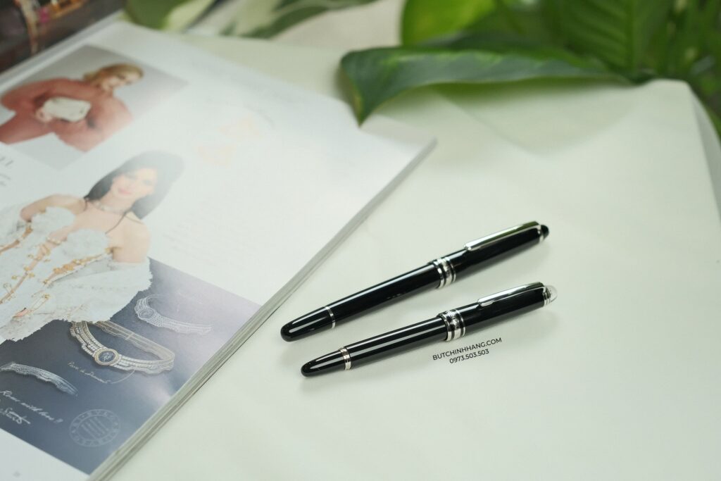 Món quà với viên kim cương quý giá dành cho những quý cô sang trọng - Bút Montblanc Meisterstück Mozart Diamond (Mini) - mon qua voi vien kim cuong quy gia danh cho nhung quy co sang trong but montblanc meisterstuck mozart diamond mini 1