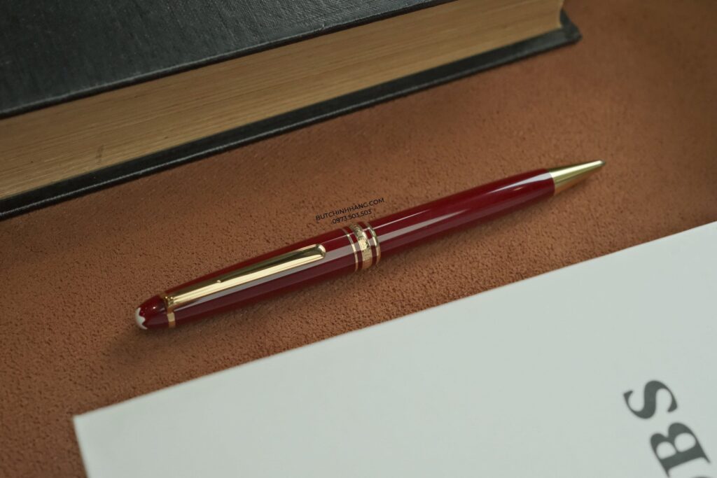 Những mẫu bút Flagship luôn nằm trong top đầu sản phẩm bán chạy nhất của Montblanc - nhung mau but flagship luon nam trong top dau san pham ban chay nhat cua montblanc