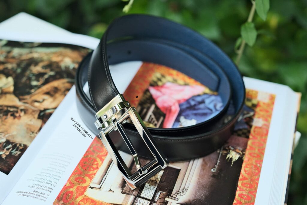 Half black, half blue, change freely with Montblanc belt model 126009 - half black, half blue, change freely with Montblanc belt model 126009