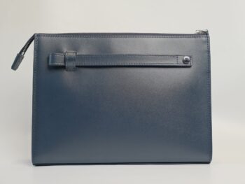 Ví cầm tay Montblanc Clutch Pochette Meisterstück Navy 126067 - vi cam tay montblanc clutch pochette meisterstuck navy 126070 scaled