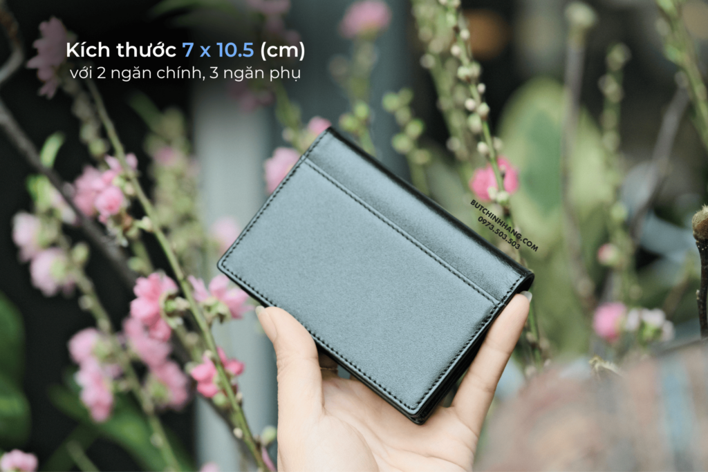Kích thước nhỏ gọn của chiếc ví namecard Meisterstuck Business Card Holder 107229 - kich thuoc nho gon cua chiec vi namecard meisterstuck business card holder 107229
