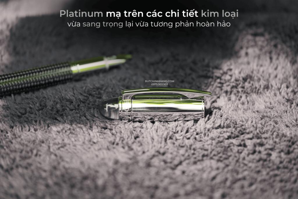 High-end carbon fiber on the luxurious Starwalker Carbon Doue pen - high-end carbon fiber on the luxurious Starwalker Carbon Doue pen