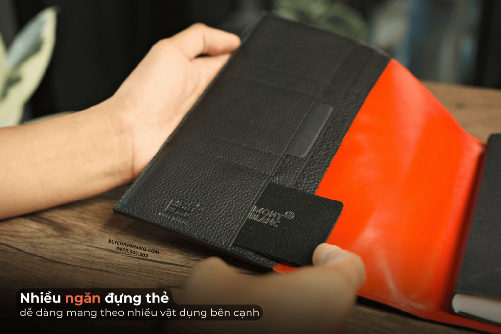 Cầm trên tay chiếc sổ da đầy sang trọng - Montblanc Meisterstück Soft Grain My Office - cam tren tay chiec so da day sang trong montblanc meisterstuck soft grain my office 1