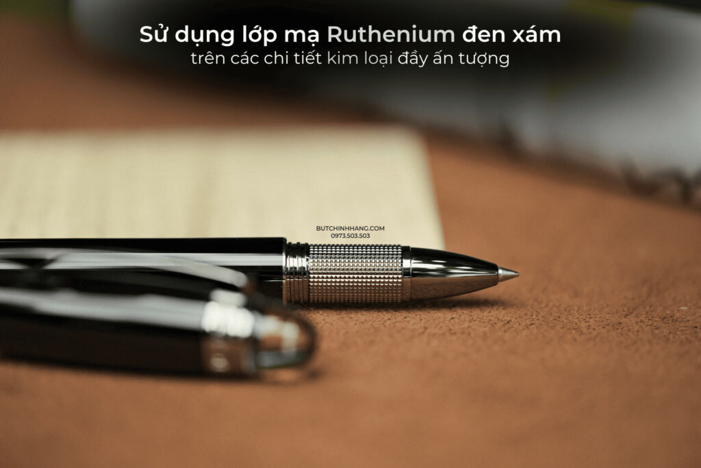 One of the first versions of the Starwalker pen line - the luxurious, minimalist Midnight Resin version - one of the first versions of the Starwalker pen line, the luxurious, minimalist Midnight Resin version