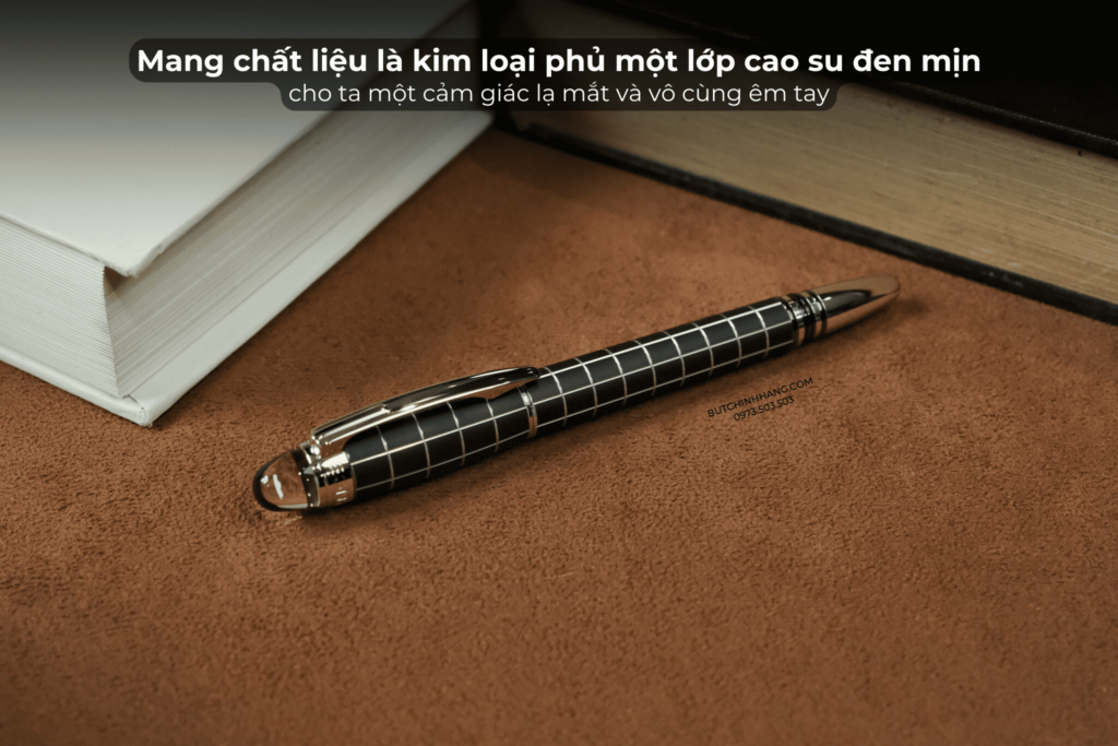 Chiếc bút sử dụng chất liệu cao su mới lạ - Montblanc Starwalker Metal & Rubber 08856 - chiec but su dung chat lieu cao su moi la montblanc starwalker metal amp rubber 8858