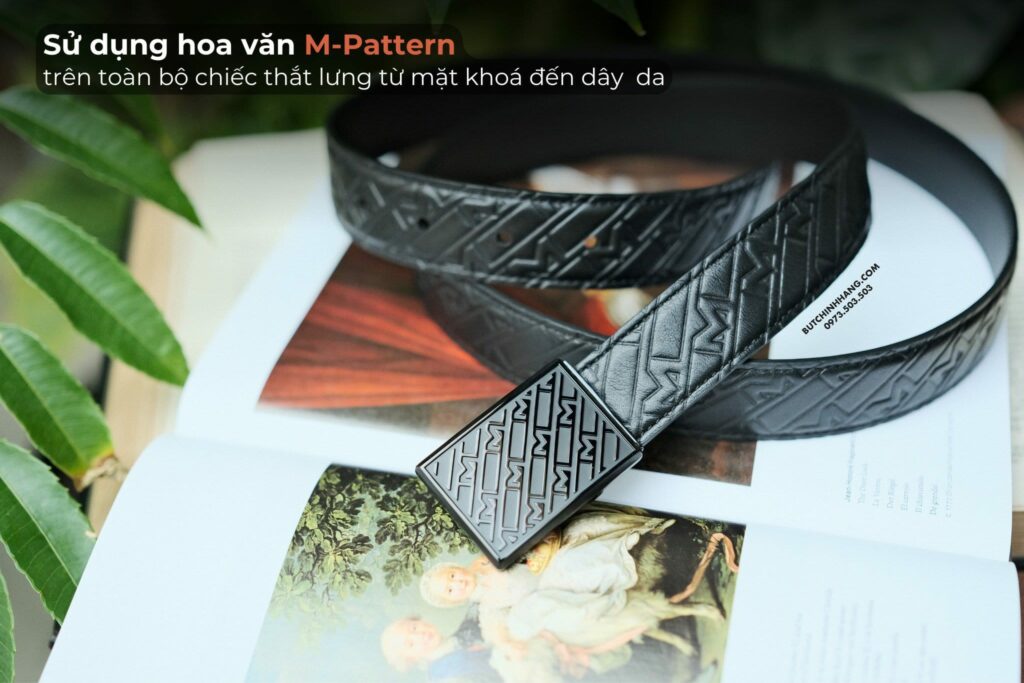 Chiếc thắt lưng có vẻ ngoài hoa văn chữ M độc đáo - Montblanc M Pattern 129450 - chiec that lung co ve ngoai hoa van chu m doc dao montblanc m pattern 129450