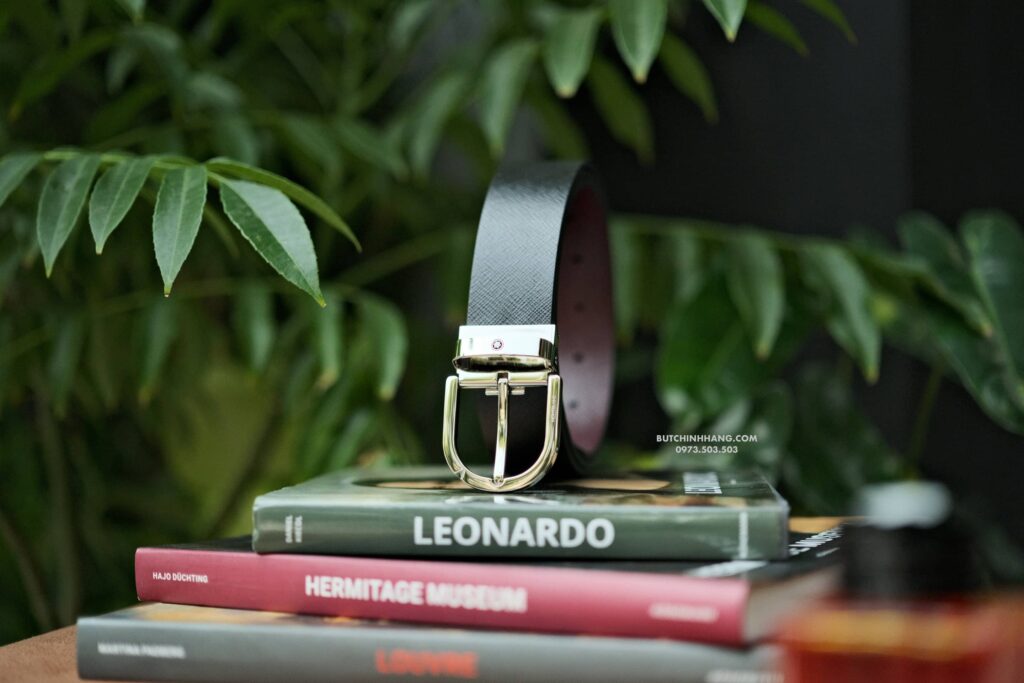 Thắt lưng Montblanc Horseshoe Pin Buckle Shiny Palladium Reversible Black&Mosto Saffiano Leather Belt 131176 - 3,5cm - that lung montblanc horseshoe pin buckle shiny palladium reversible blackampmosto saffiano leather belt 131176 35cm 4