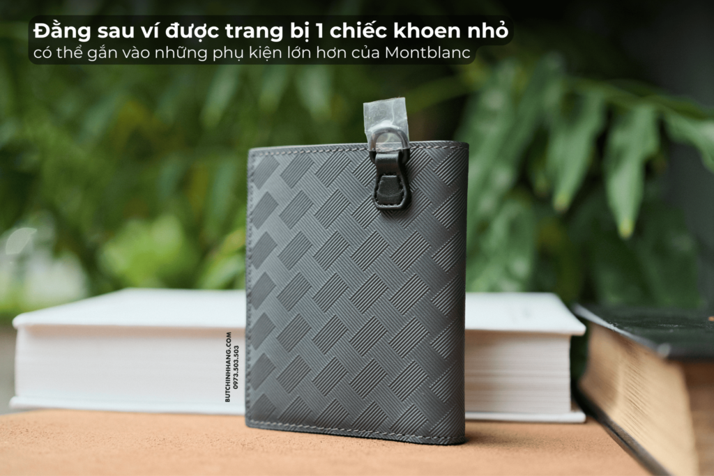 Màu xám Forged Iron độc đáo trên mẫu ví Montblanc Extreme 3.0 Compact Wallet 130256 - mau xam forged iron doc dao tren mau vi montblanc extreme 3.0 compact wallet 130256