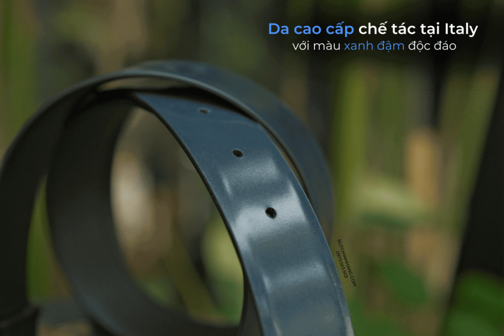 Sự kết hợp giữa đen và xanh trên chiếc thắt lưng 129427 bản 3,5 cm - su ket hop giua den va xanh tren chiec that lung 129427 ban 35 cm