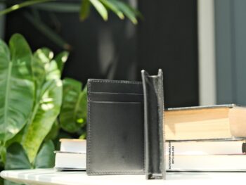 Ví Montblanc Meisterstuck 4810 Card Holder 4cc Black 130929 6 Ví đựng thẻ Montblanc Meisterstuck 4810 Card Holder 4cc Black 130929 - vi dung the montblanc meisterstuck 4810 card holder 4cc black 130931