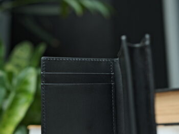 Ví Montblanc Meisterstuck 4810 Card Holder 4cc Black 130929 8 Ví đựng thẻ Montblanc Meisterstuck 4810 Card Holder 4cc Black 130929 - vi dung the montblanc meisterstuck 4810 card holder 4cc black 130932