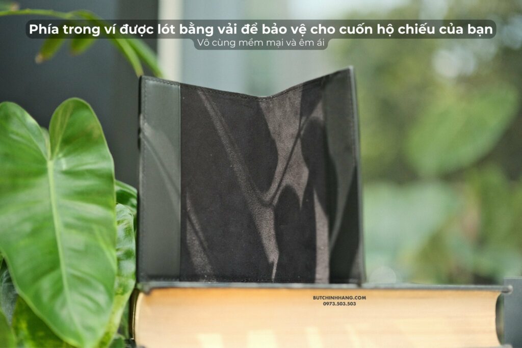 Chiếc ví hộ chiếu có thiết kế hình phong thư độc đáo - Montblanc Meisterstuck Selection Soft 131262 - chiec vi ho chieu co thiet ke hinh phong thu doc dao montblanc meisterstuck selection soft 131263
