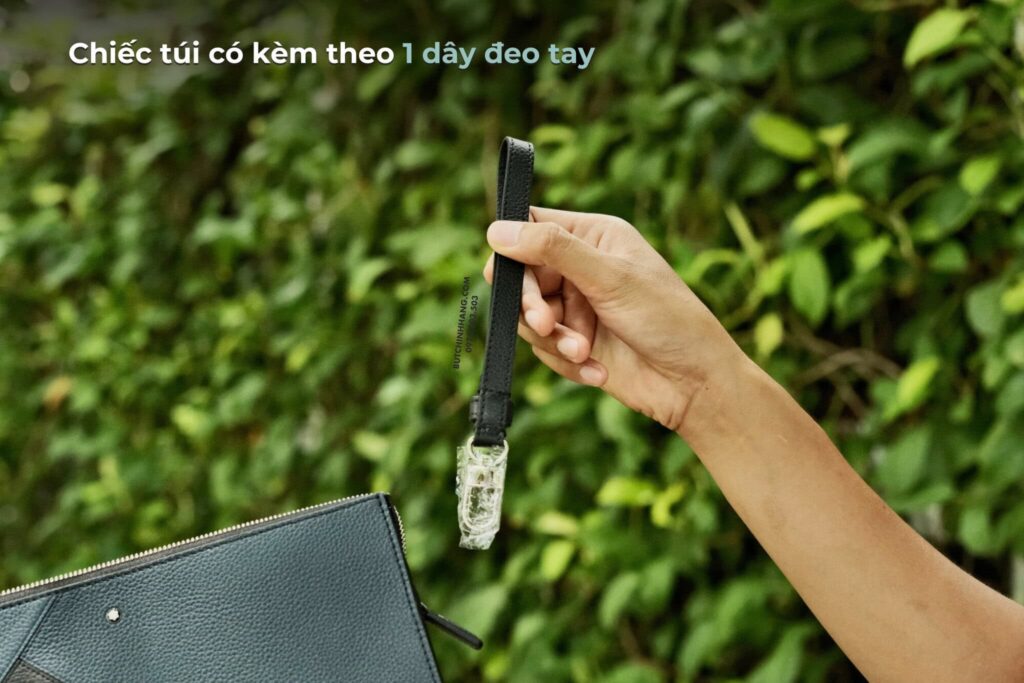 Mang đến vẻ đẹp hiện đại cho các quý ông - Mẫu clutch Montblanc Meisterstuck Soft Grain Geometry 128511 - mang den ve dep hien dai cho cac quy ong mau clutch montblanc meisterstuck soft grain geometry 128511